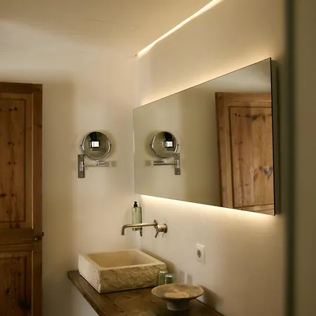 Hotel Forn Nou 4*